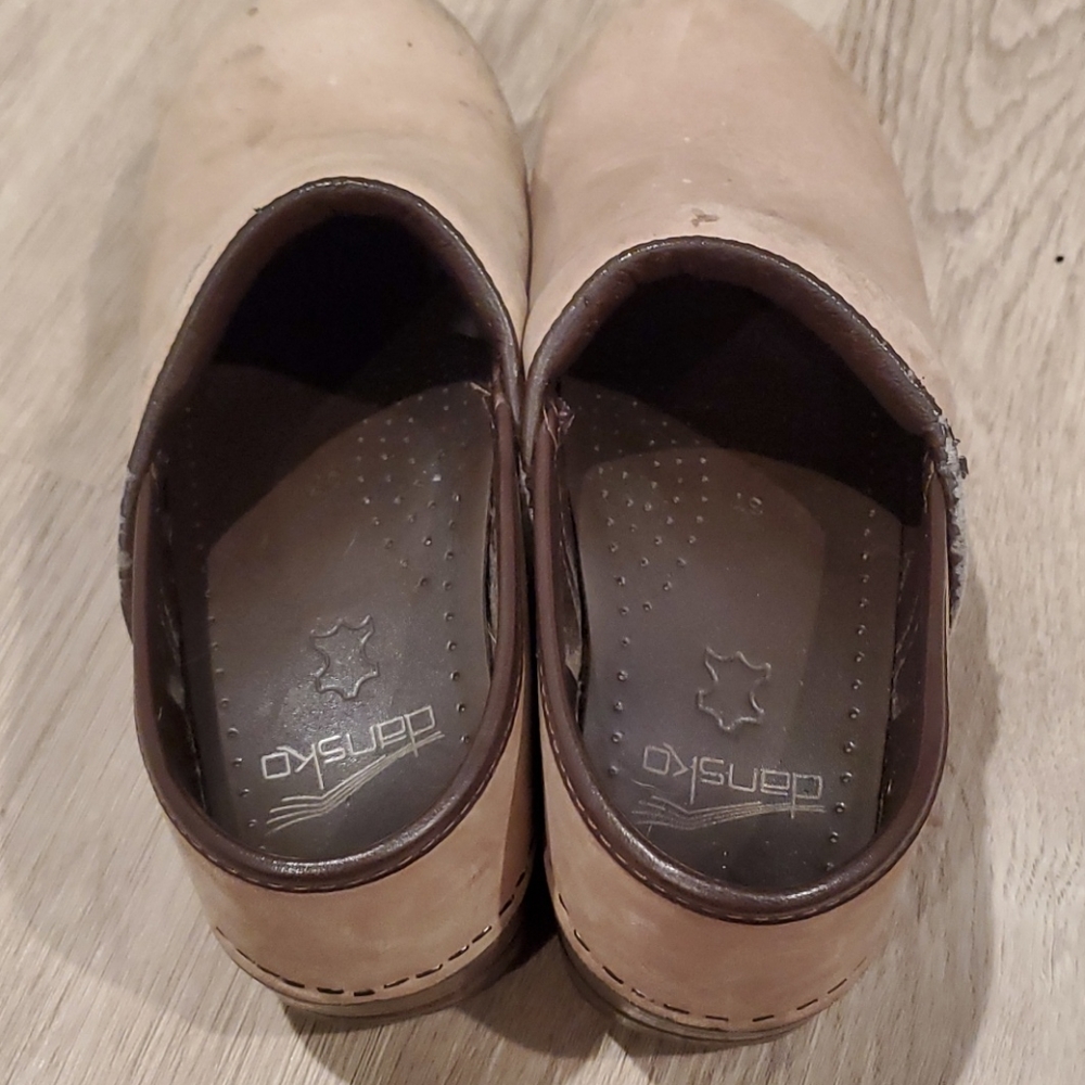 Dansko clogs - Picture 3 of 12